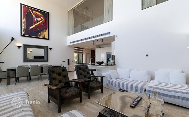 Beachfront 5-Bedroom Villa with Private Pool in Bodrum, photo 5