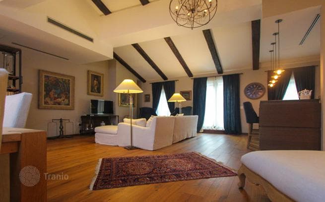2-Bedroom Duplex Apartment with Terrace in Old Town Budva, photo 3