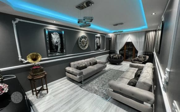 3-Bedroom Apartment in Beyoglu, Istanbul