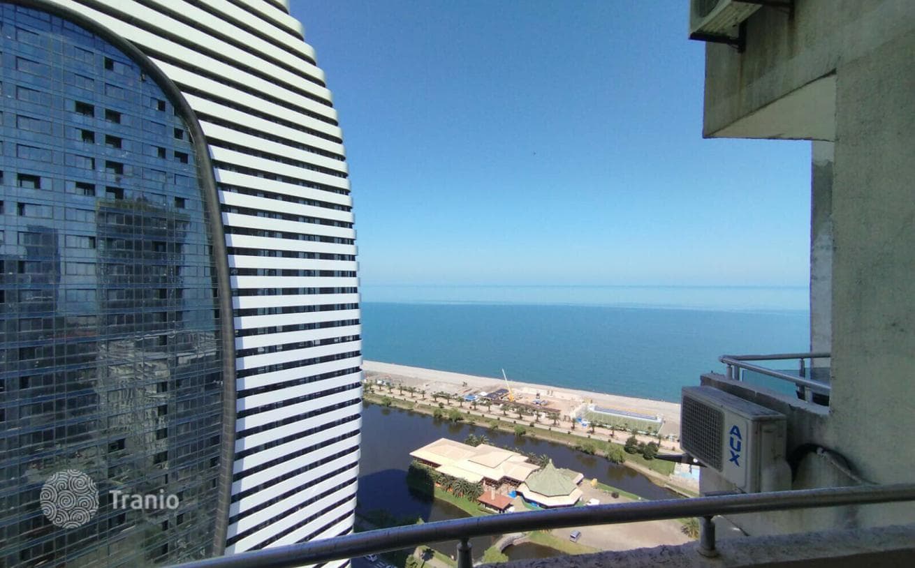2-Bedroom Duplex Apartment with Sea View in Batumi, photo 2