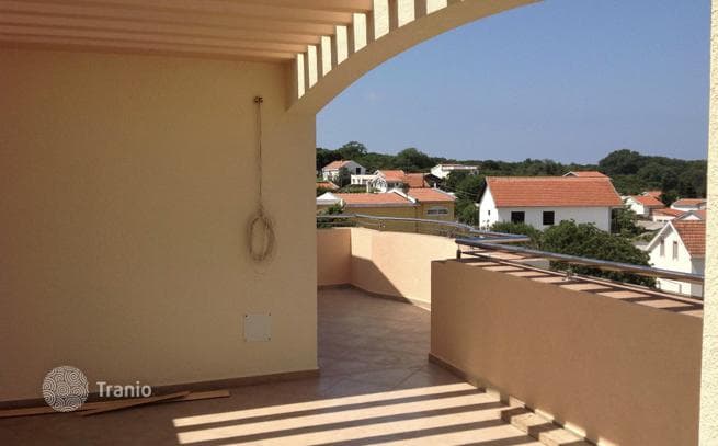4-Story House with Apartments Near the Beach in Perčurići, Budva, photo 5