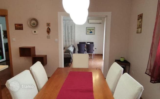 2-Bedroom House with Private Pool in Pula, photo 5