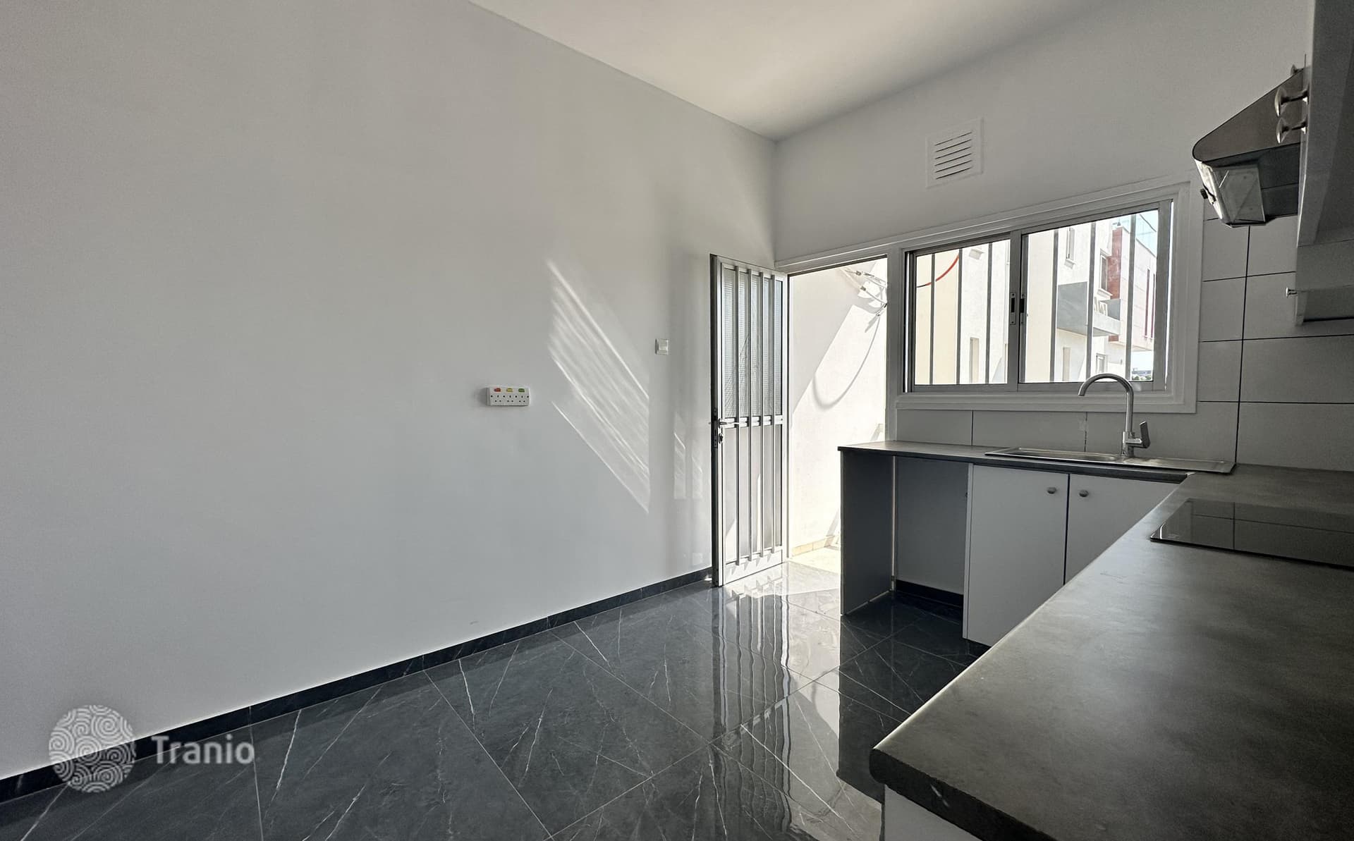 2-Bedroom Apartment in Paphos, Cyprus, photo 3