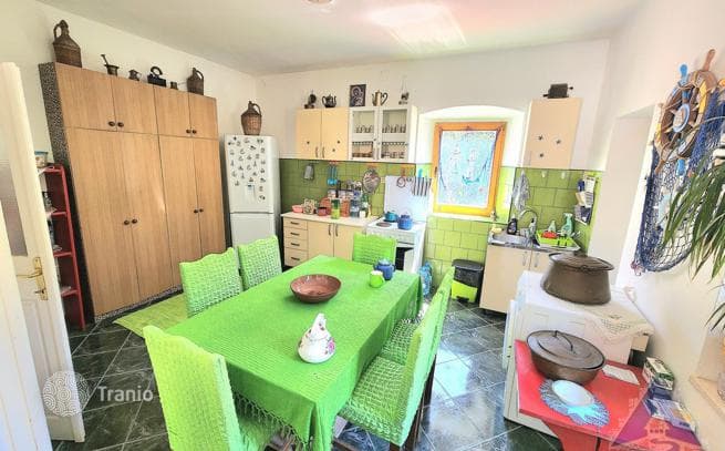 3-Bedroom Apartment with Sea View in Kotor, photo 4