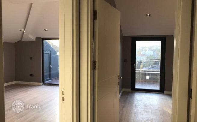 2-Bedroom Apartment in Sariyer, Istanbul, photo 2