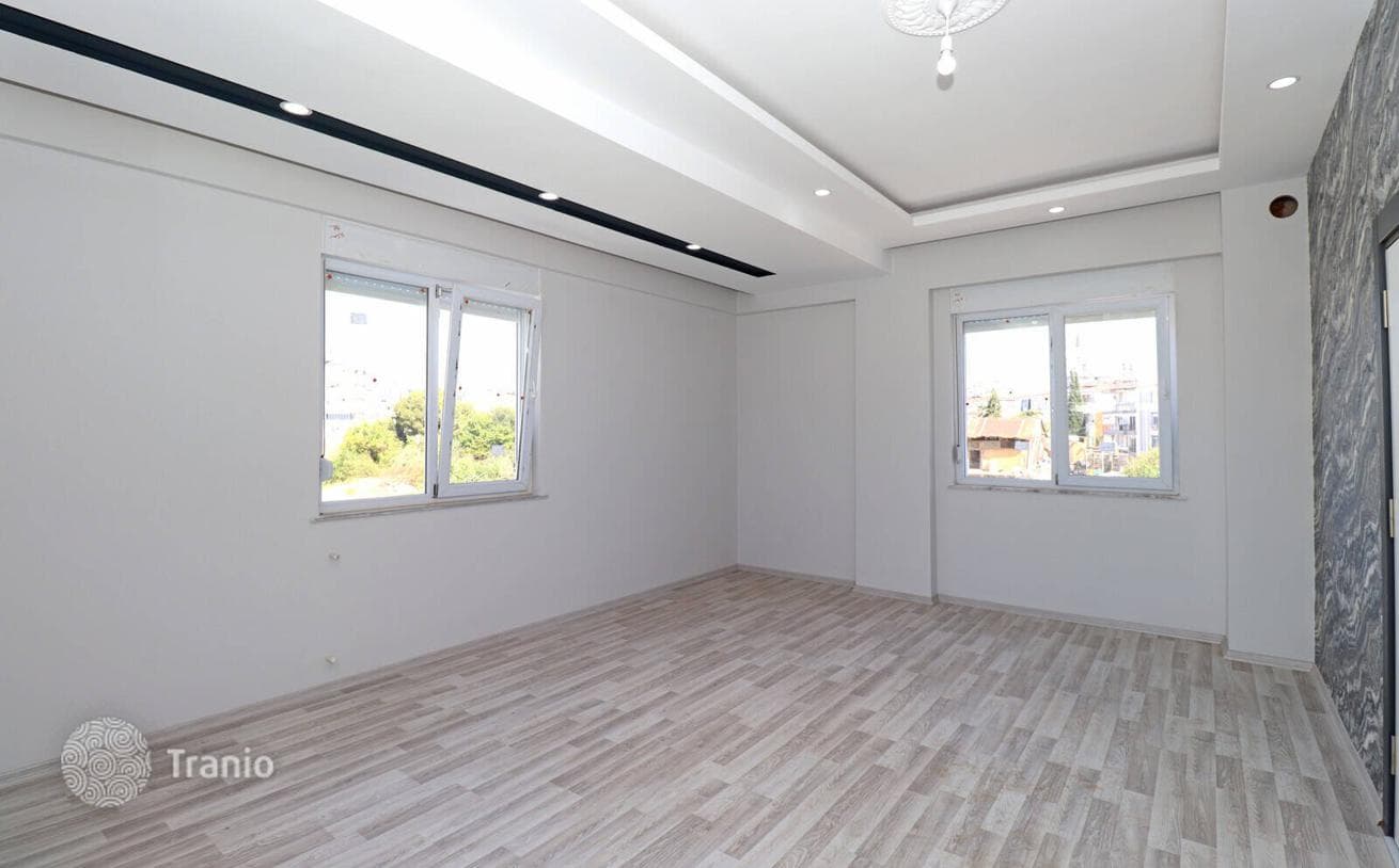 3-Bedroom Apartment with Balcony in Kepez, Antalya, photo 2