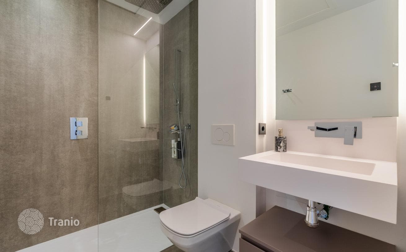 4-комнатный таунхаус 249 м² в Эстепоне, Испания, фото 2