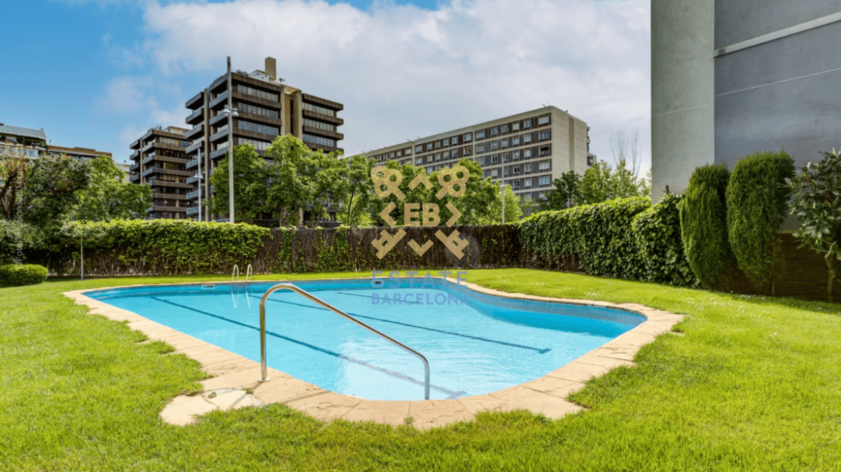 Квартира в Барселоне, Испания, 180 м²