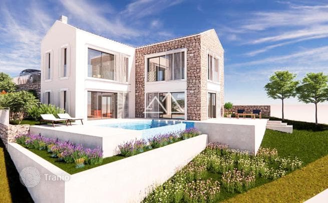 4-Bedroom Villa with Private Pool and Sea Views in Kavach, Tivat, photo 2