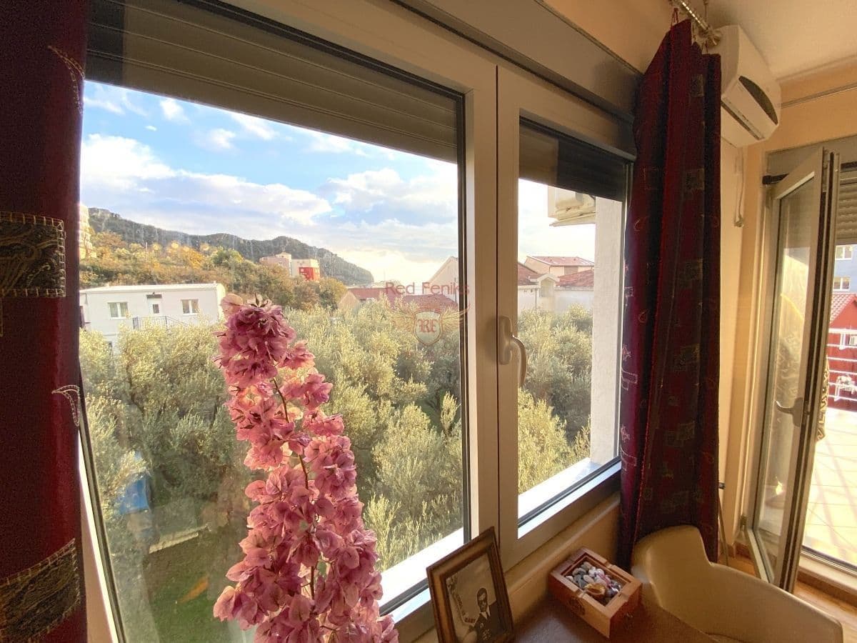 Квартира в Будве, Черногория, 58 м², фото 2