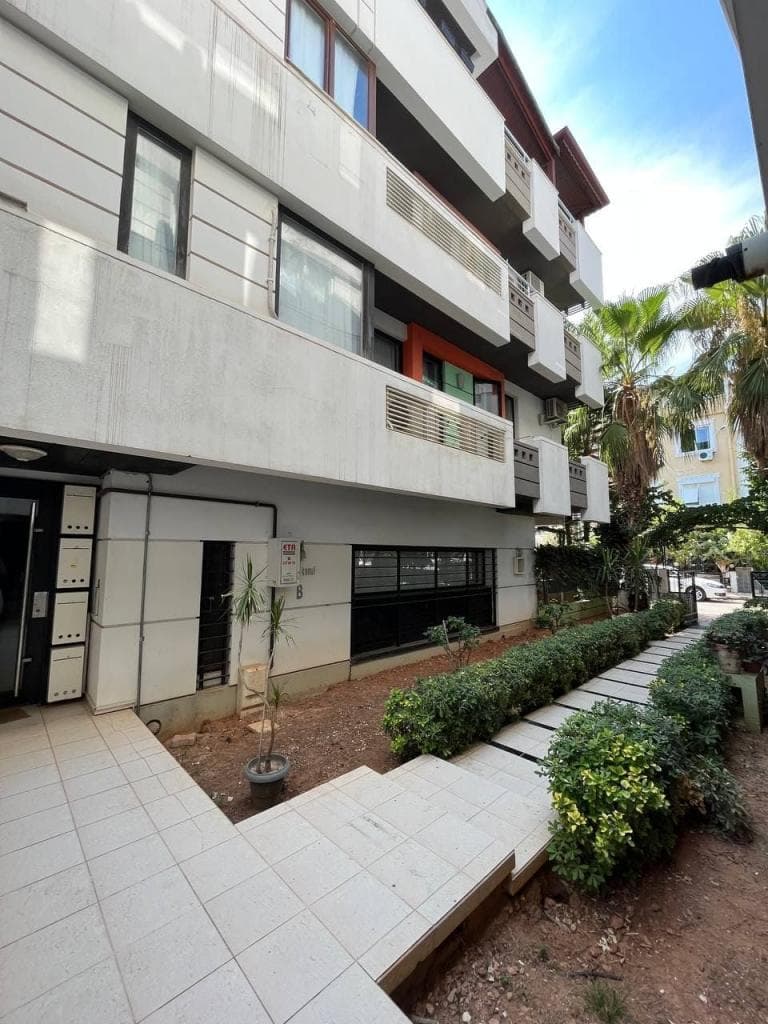 Квартира в Анталии, Турция, 235 м²