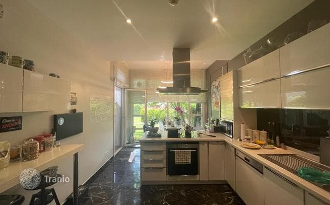 5-Bedroom Apartment with 5 Bathrooms in Eyup, Istanbul, photo 2