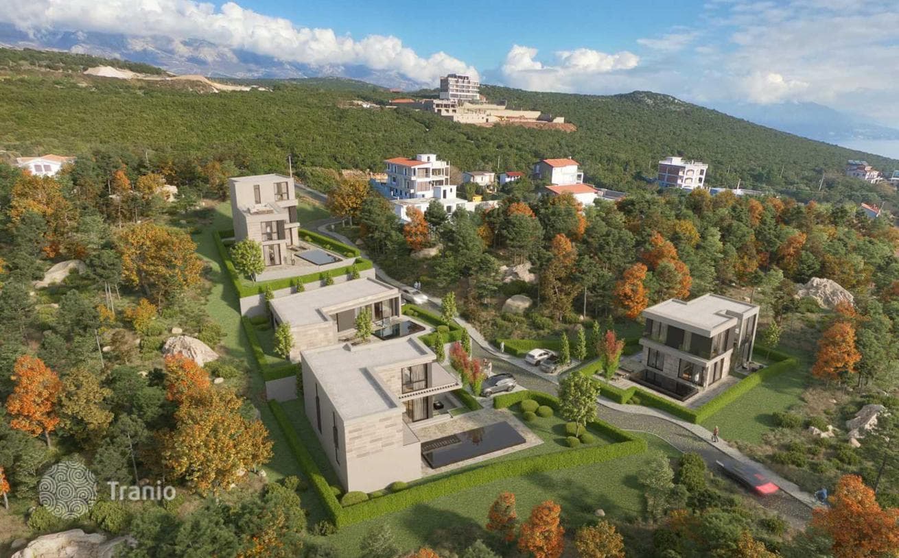3-Bedroom Villa with Sea View in Krimovica, Herceg Novi
