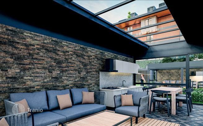 New Low-Rise Residential Complex with Pools in Istanbul