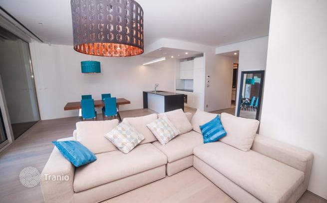 2-Bedroom Apartment with Sea and City Views in Budva