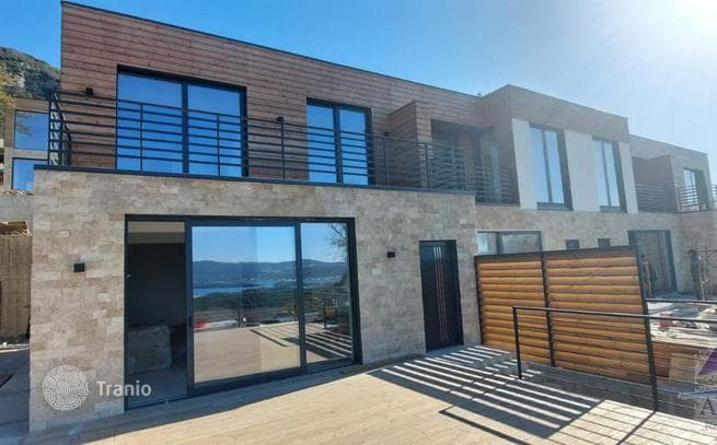 3-Bedroom Villa with Private Pool in Kavac, Kotor, photo 2