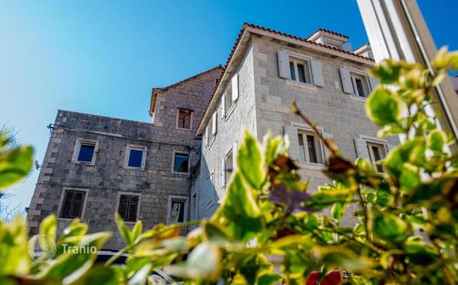 4-Bedroom Villa in Kastela-Luksic, Dalmatia