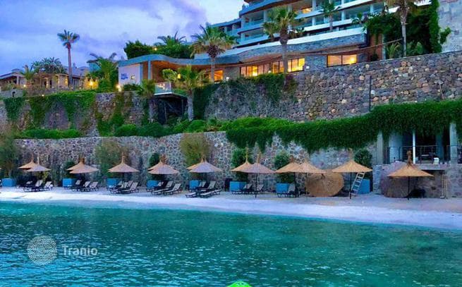 Furnished 5-Bedroom Beachfront Villa in Bodrum, Turkey