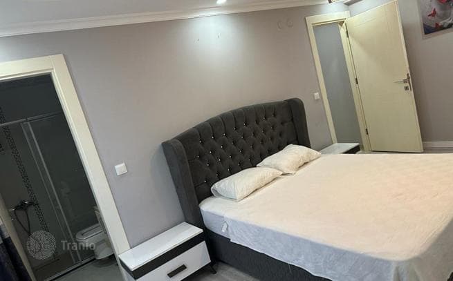 2-Bedroom (2+1) Apartment with Shared Pool 700 m from the Beach in Konyaalti, Antalya
