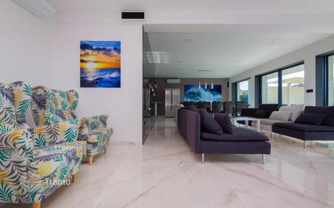 6-Bedroom Villa in Pula, Croatia, photo 2