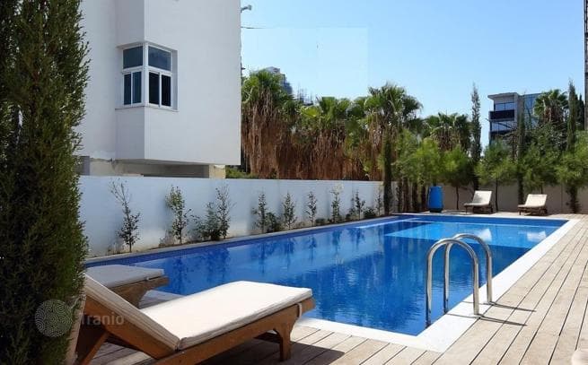 2-Bedroom Apartment in Germasogeia, Limassol, photo 3