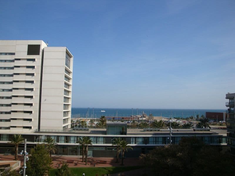 Квартира в Барселоне, Испания, 96 м²