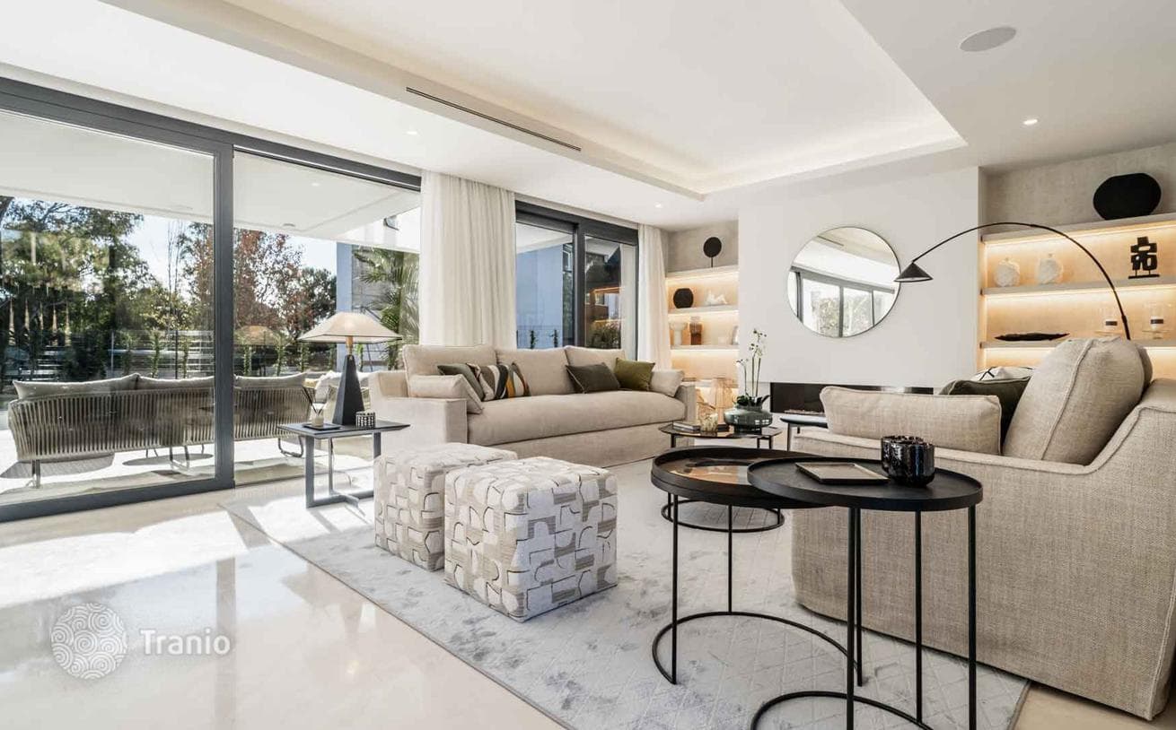 4-комнатная вилла 540 м² в Эстепоне, Испания, фото 3