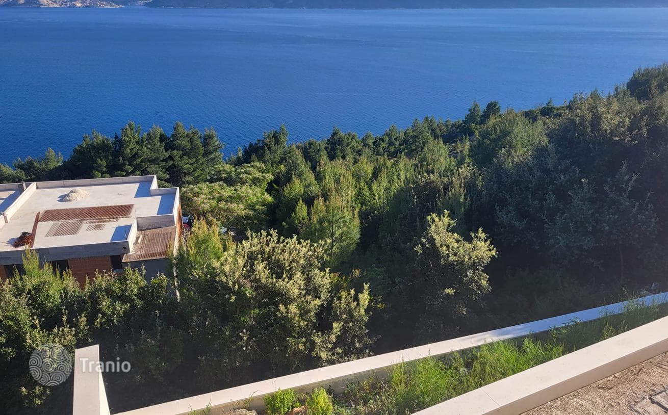 2-Bedroom Villa in Omis, Dalmatia, photo 2
