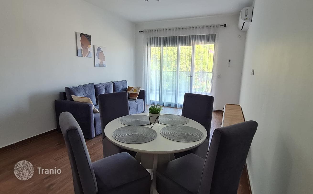 1-Bedroom Apartment with Sea View in Dobrota, Budva, photo 2