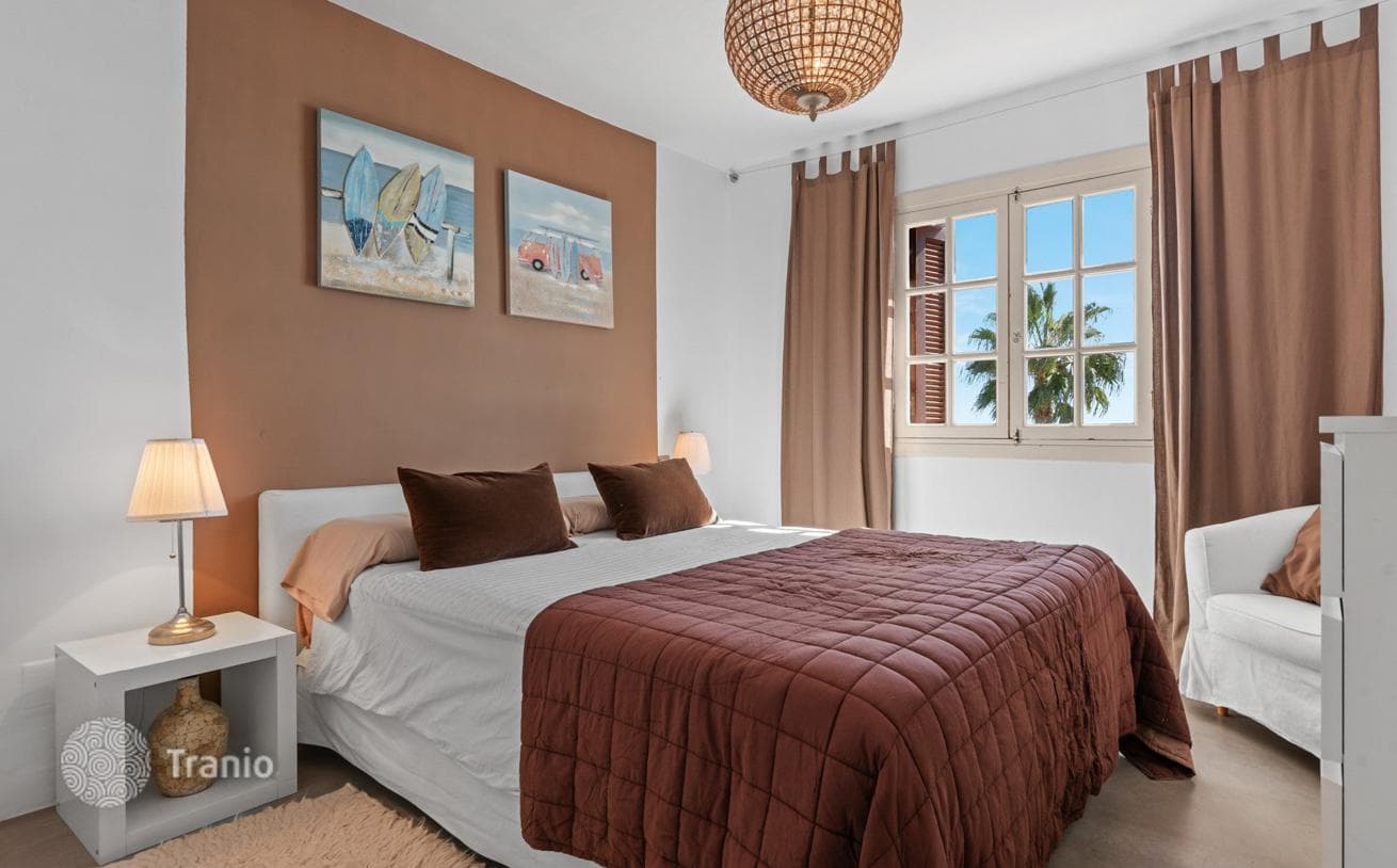 Таунхаус на продажу в Estepona West, Эстепона, фото 4