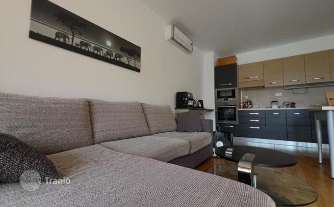2-Bedroom Apartment with Terrace 600 m from the Sea in Przno