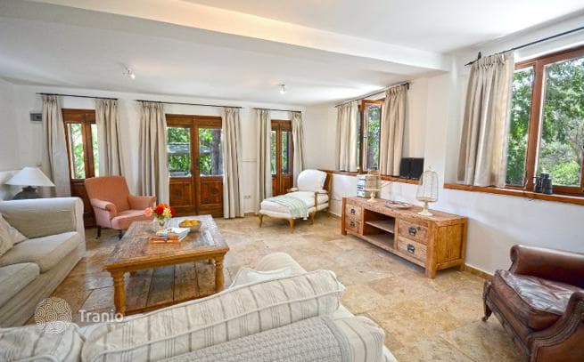 3-Bedroom Villa with Private Pool in Gumbet, photo 4