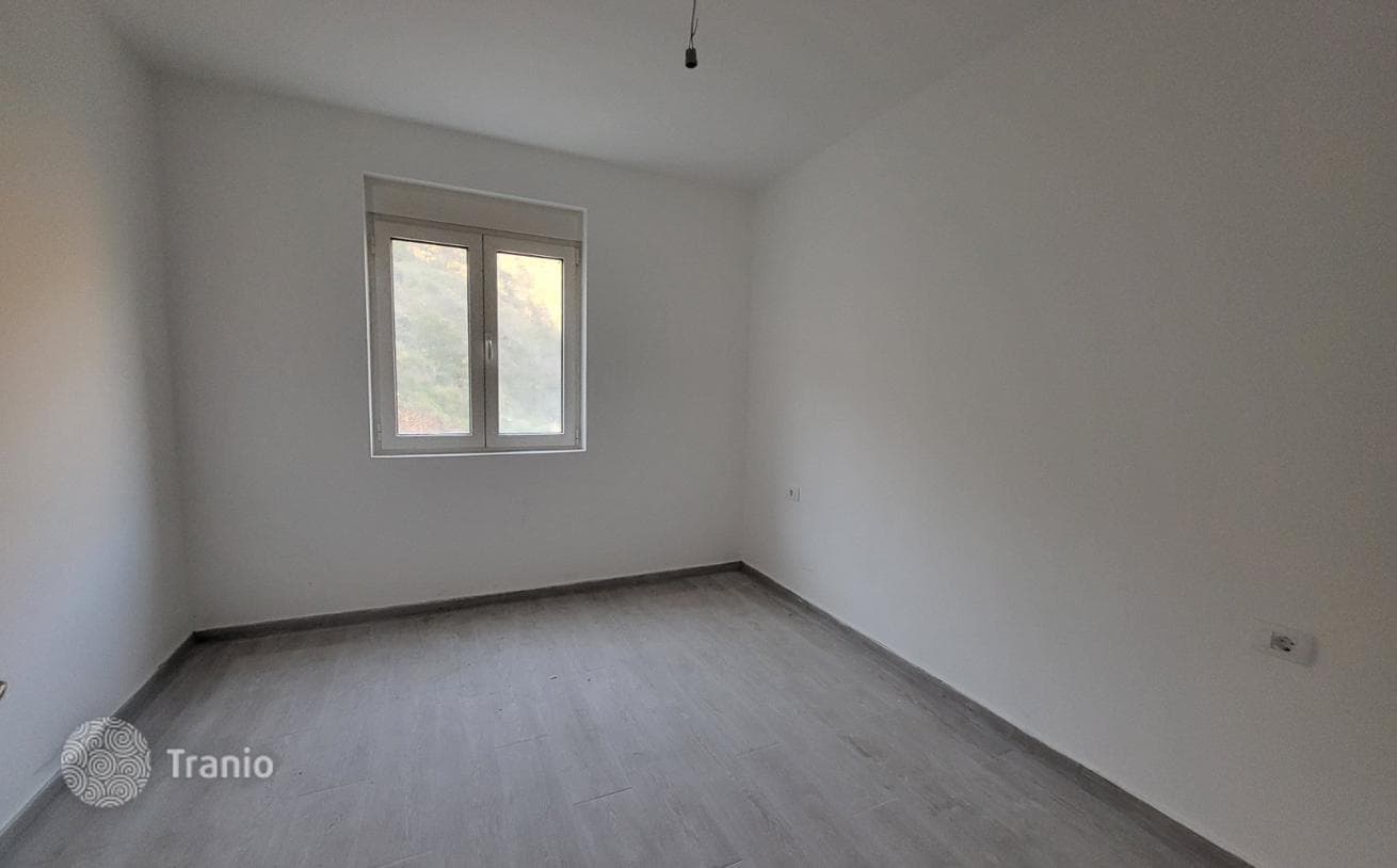 Apartment 500 m from the Sea in Becici, Budva, photo 3