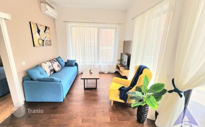 2-Bedroom Apartment with Sea and Garden Views in Budva