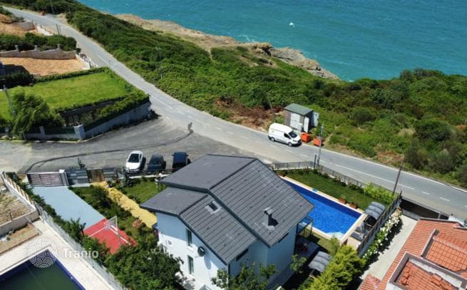 3-Bedroom Villa in Beykoz