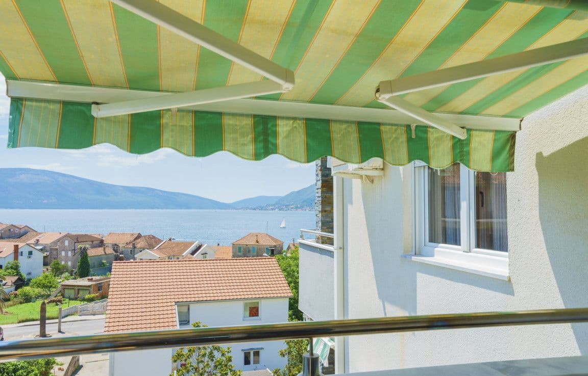 Apartment in Lastva, Montenegro, photo 4