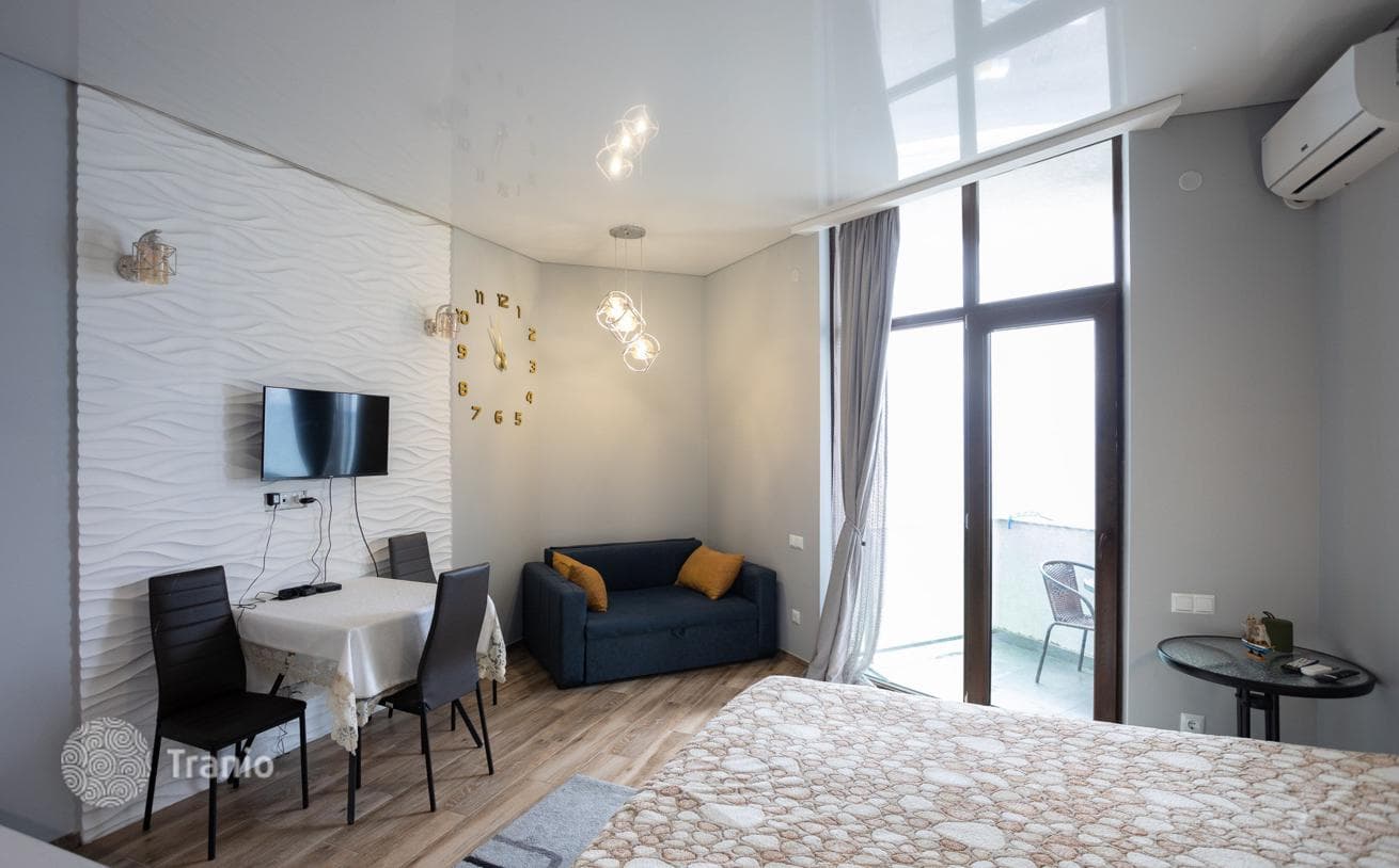 Studio with Sea View on Beachfront in Batumi, photo 2