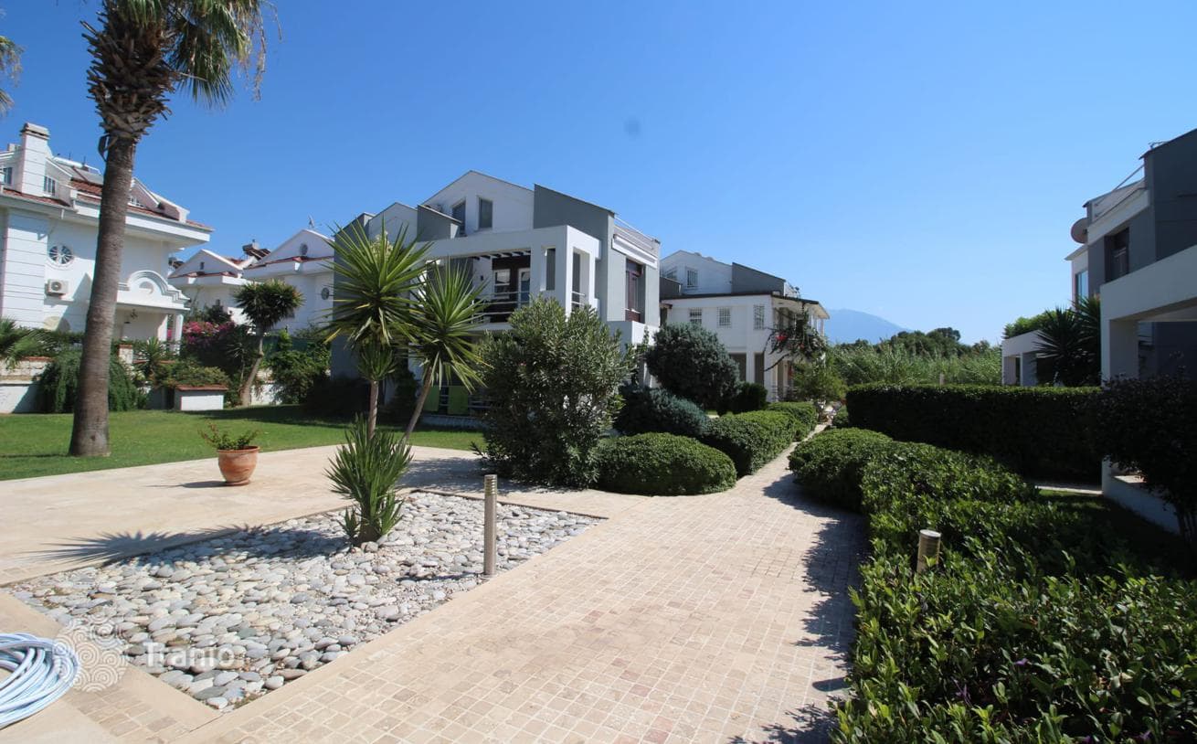 3-Bedroom Duplex with Shared Pool 400 m from Çalış Beach, Fethiye, photo 4