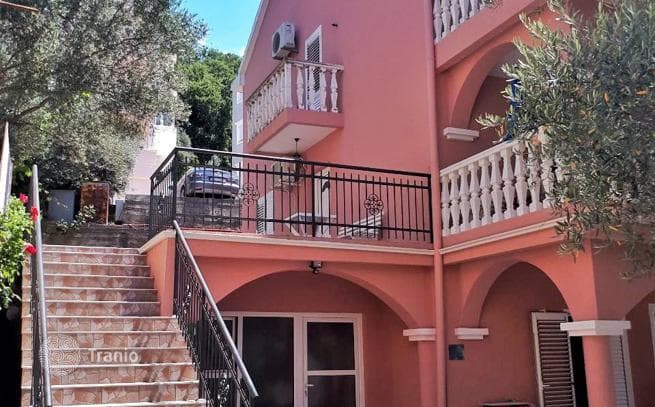 2-Bedroom Apartment with Sea View in Przno, Budva, photo 5
