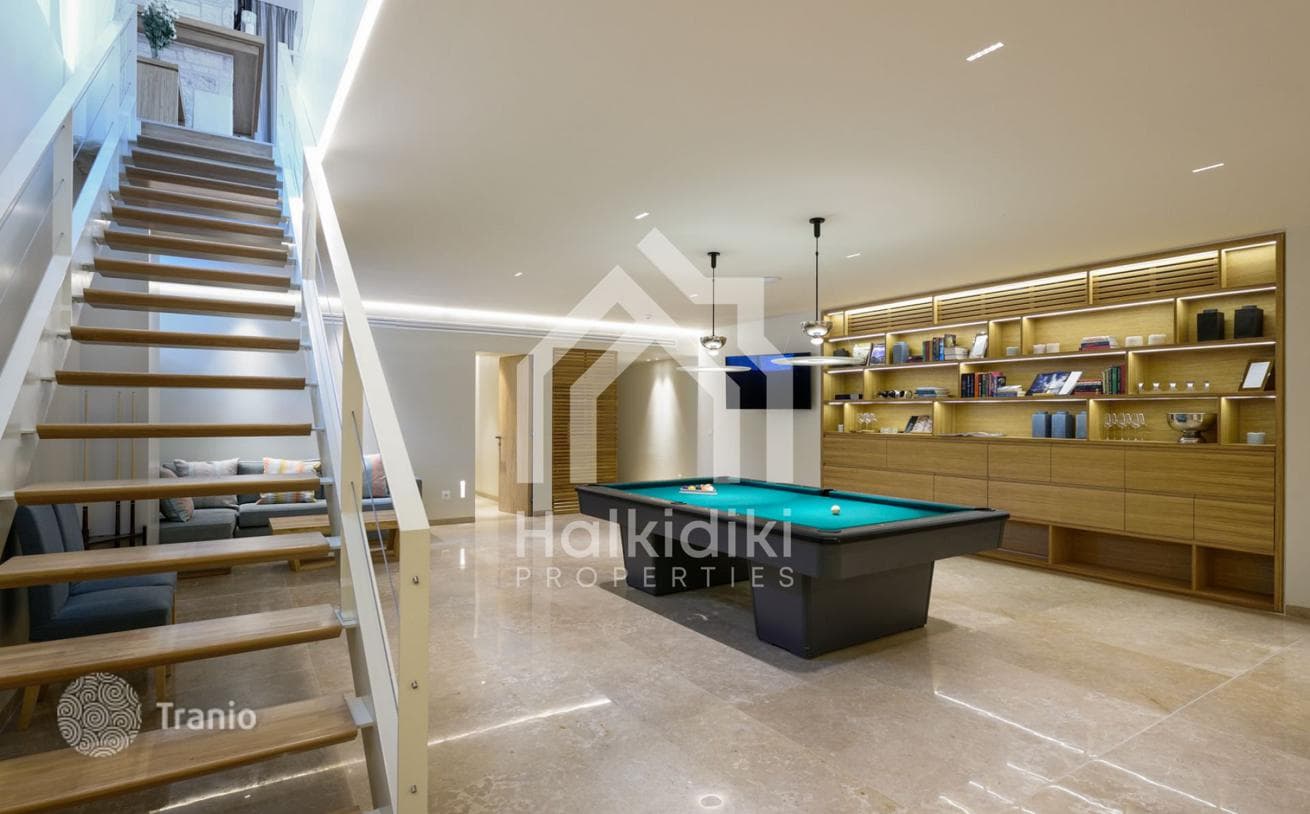 8-Bedroom Villa in Vourvourou, photo 4