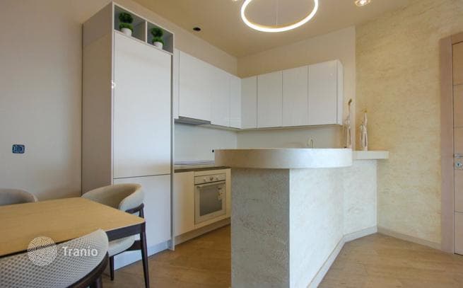 1-Bedroom Apartment with Sea View in Budva, photo 5