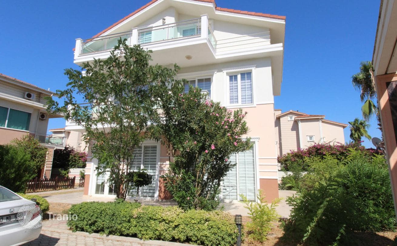 3-Bedroom House with Private Garden near Golf Course in Belek, Antalya, photo 3