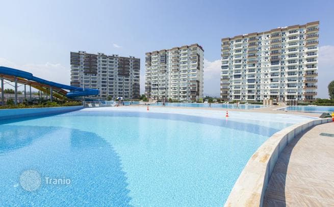 1–3-Bedroom Apartments with Pools 400 m from the Beach in Erdemli, Mersin