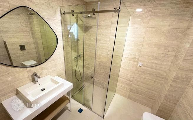 1-Bedroom Apartment with Sea View in Herceg Novi, photo 2