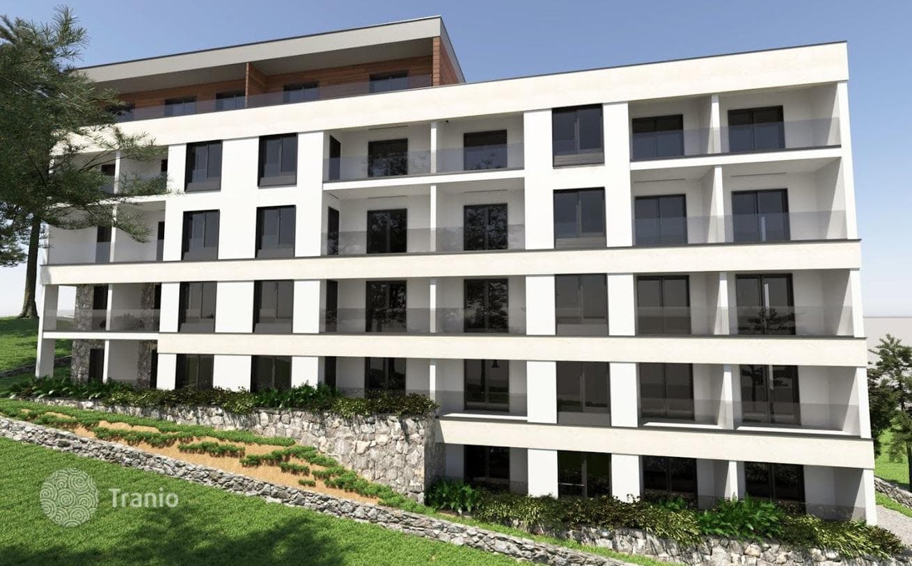 Studio Apartment 800 m from the Beach in Becici, Montenegro, photo 4