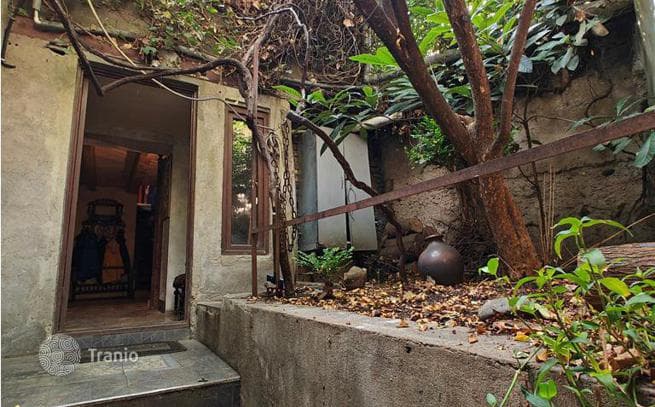 2-Bedroom House in Old Tbilisi, Tbilisi, photo 2
