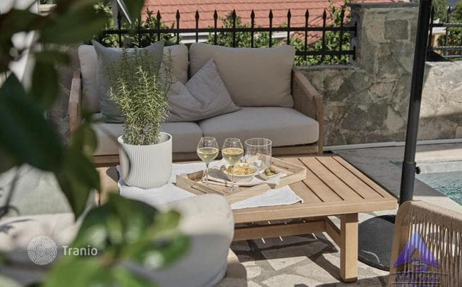2-Bedroom Villa with Sea Views in Perchane, Kotor, photo 3