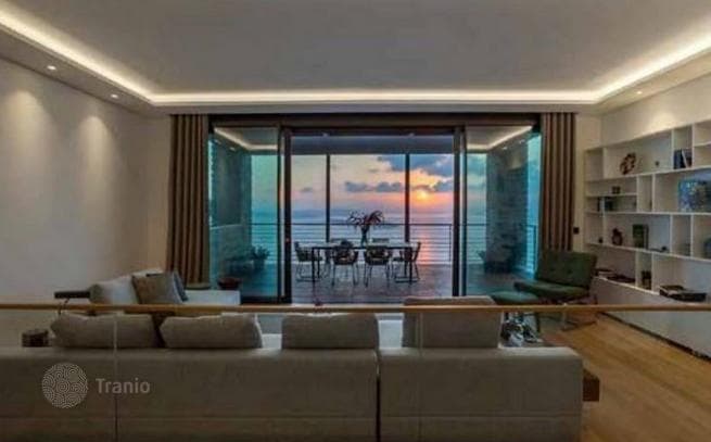 Beachfront Apartment with Sea View in Bodrum