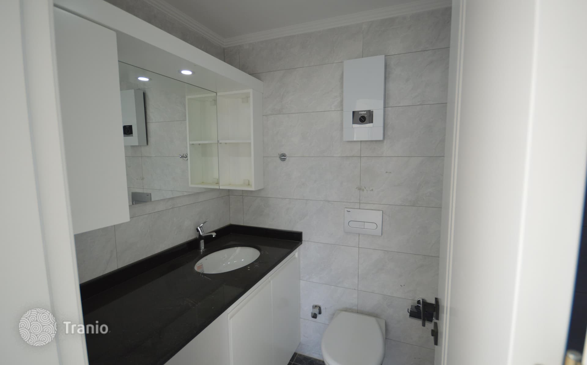 2-Bedroom Apartment with Balconies and Shared Pool in Oba, Alanya, photo 2