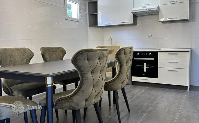 2-Bedroom Apartment with Sea View in Budva, photo 3
